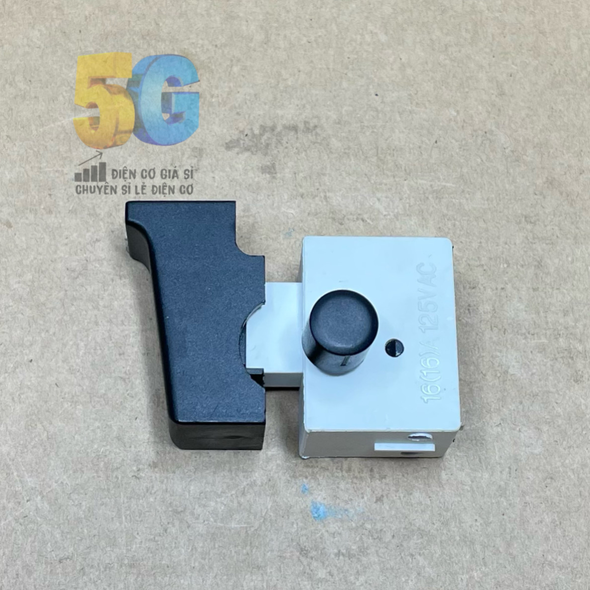 Công tắc thay thế máy mài crown 3002 hoặc 13288 các máy giống crown ct3002
