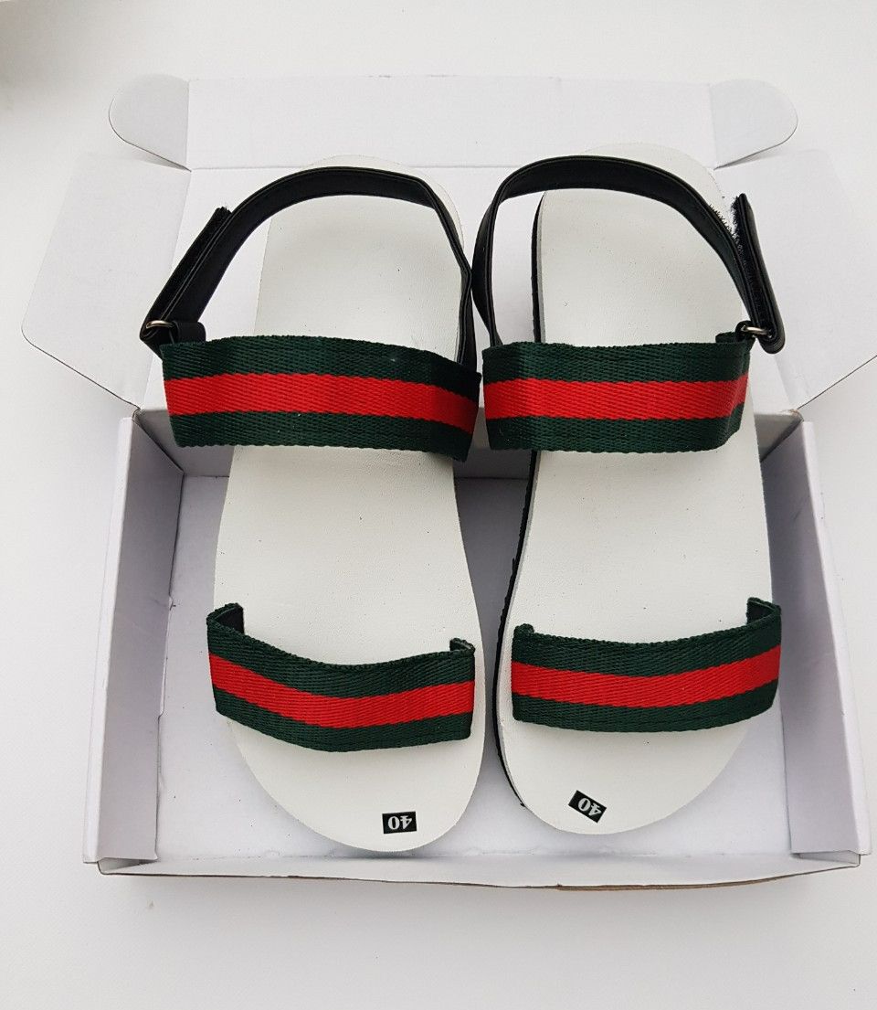Thới giới dép sandal dép quai hậu nam và nữ size từ 34 nữ đến 44 nam
