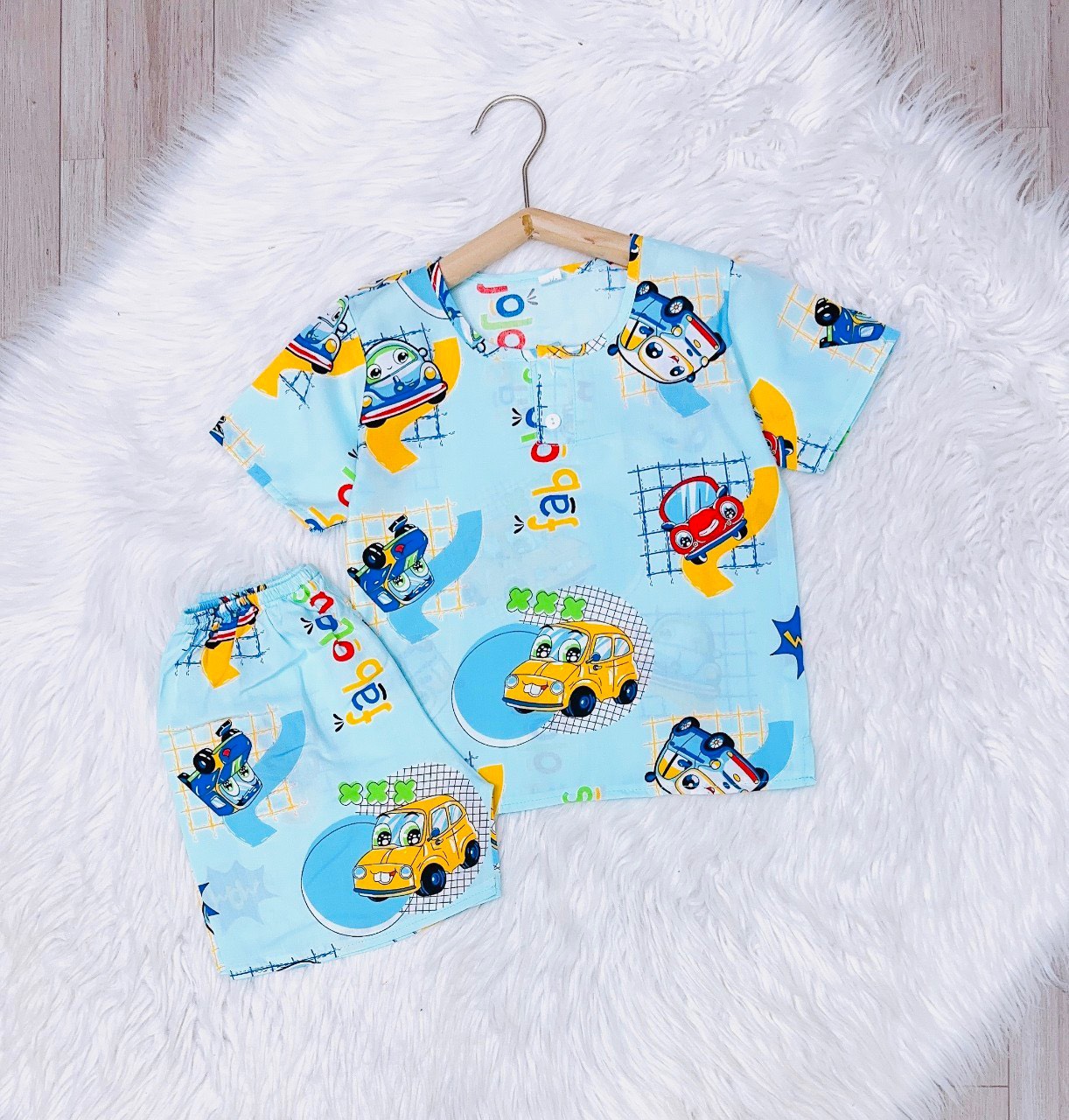 Bộ quần áo Tole lanh bé trai Ngọc Thuận Cát / Mẫu đùi cộc tay cài 2 nút trước / Size 3-2XL cho bé 8-50kg/ Chất vải tole lanh 2 da loại 1