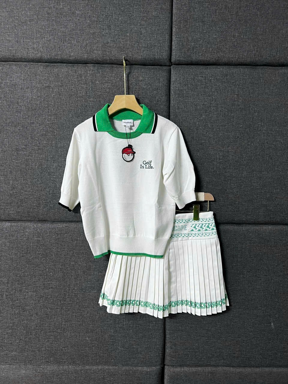 Áo golf nữ malbon chất liệu dệt kim đẹp,trẻ trung,co giãn tốt
