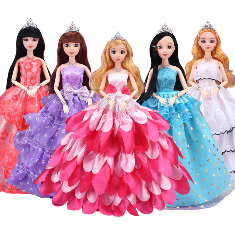 Búp Bê Công Chúa  Xinh Đẹp Váy Cánh Hoa Tặng Phụ Kiện 08 Món + 3 Váy Ngắn