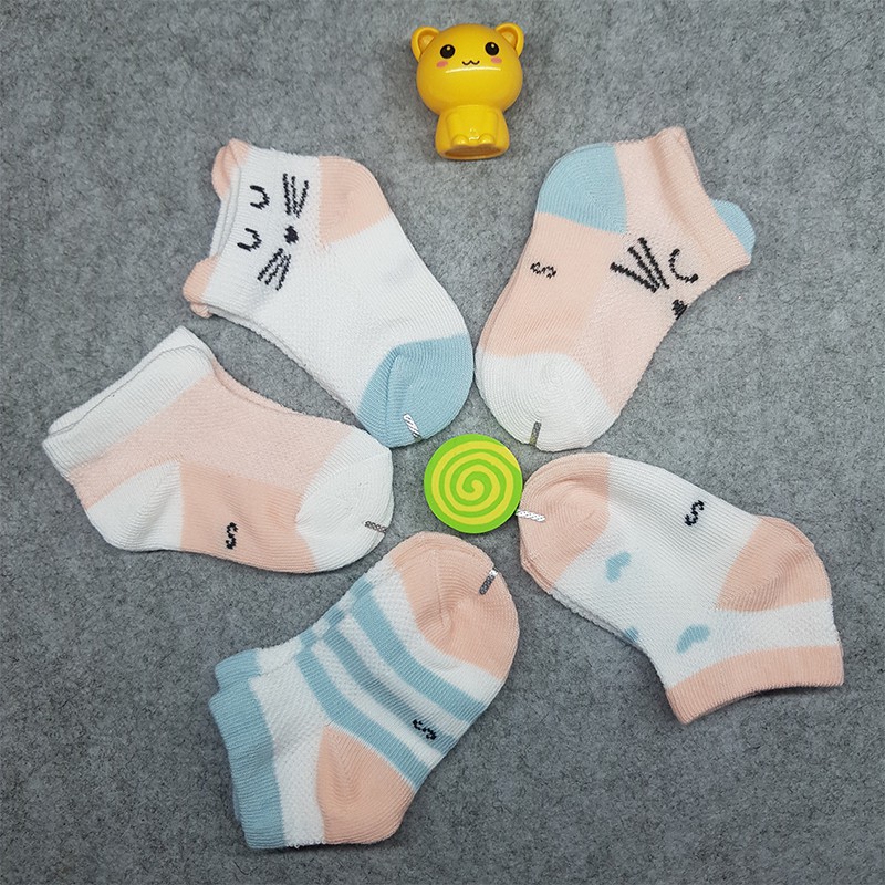 Set 5 đôi tất tai mèo cổ thấp cho bé robibabi