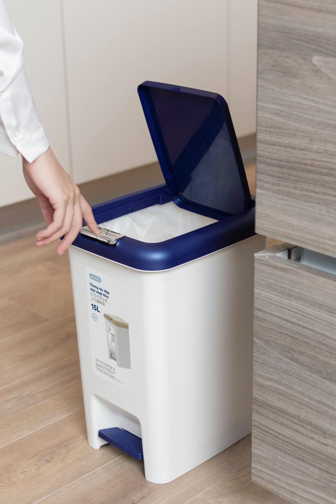 Thùng rác chữ nhật hiro 10l, 15l, 20l inochi