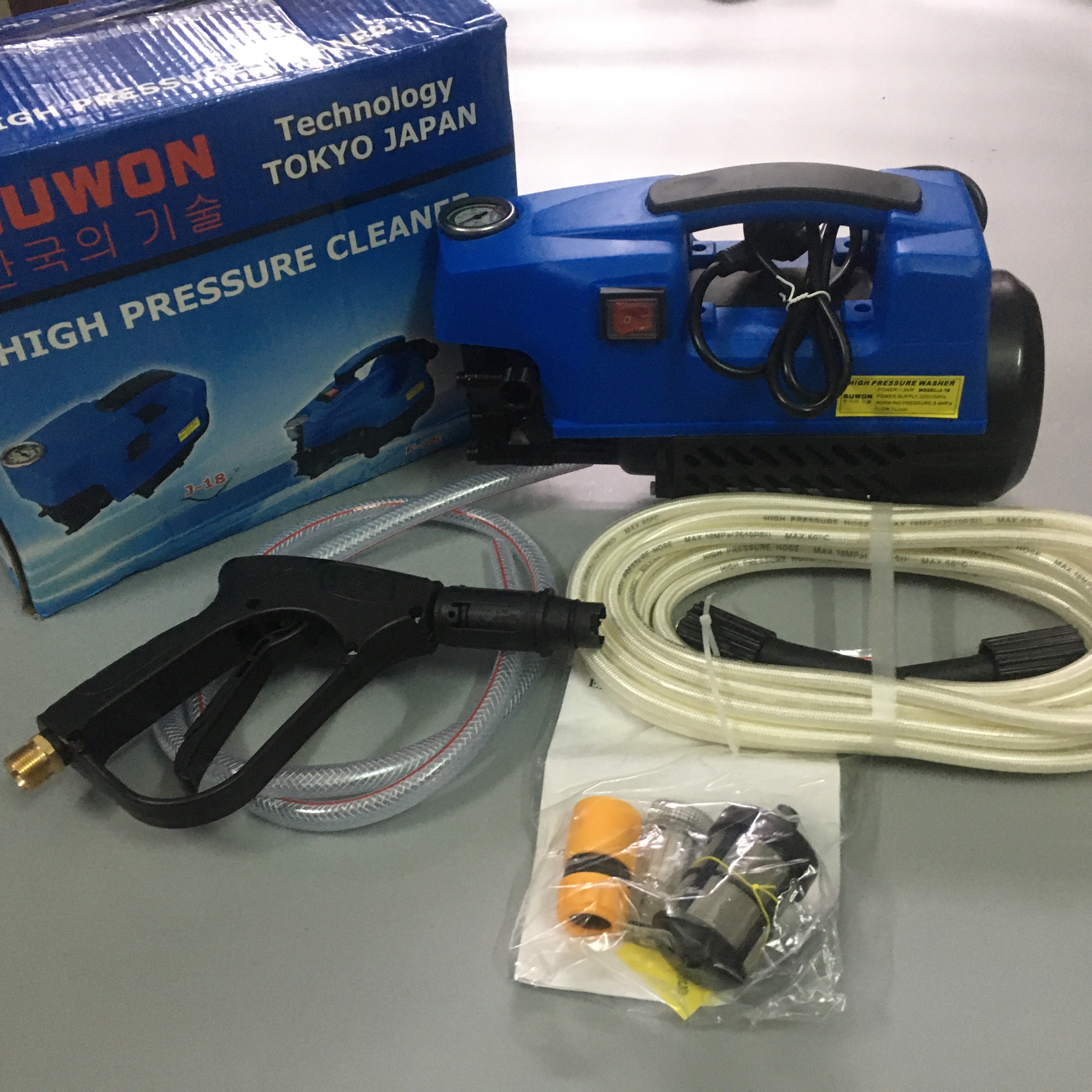 Máy rửa xe suwon f-18 2000w
