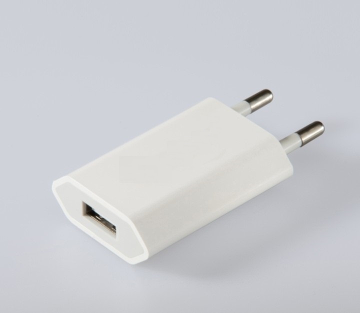 Củ sạc 4V chuyên dùng cho điện thoại, sạc đèn, vợt muỗi và các thiết bị điện trong nhà