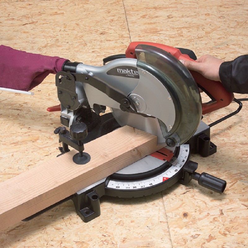 Máy Cắt Nhôm MAKTEC MT230 255MM - Máy Cắt Nhôm Vinachi Dùng Để Cắt Sắt Thép Và Kim Loại Cứng Công Suất1500W