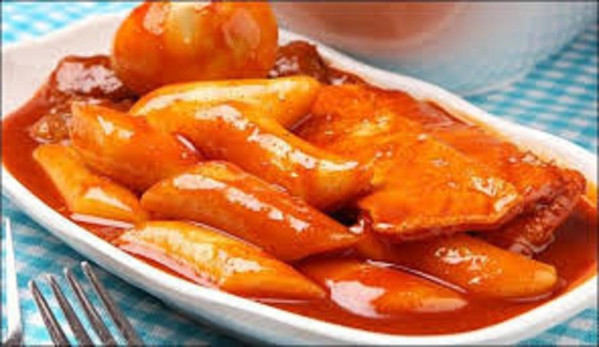 Combo bánh gạo truyền thống ( 500g bánh gạo truyển thống, củ cải , sốt)