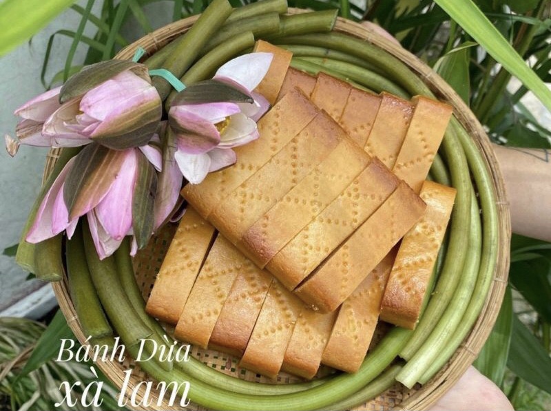 Combo 2 bịch bánh xà lam dừa nướng