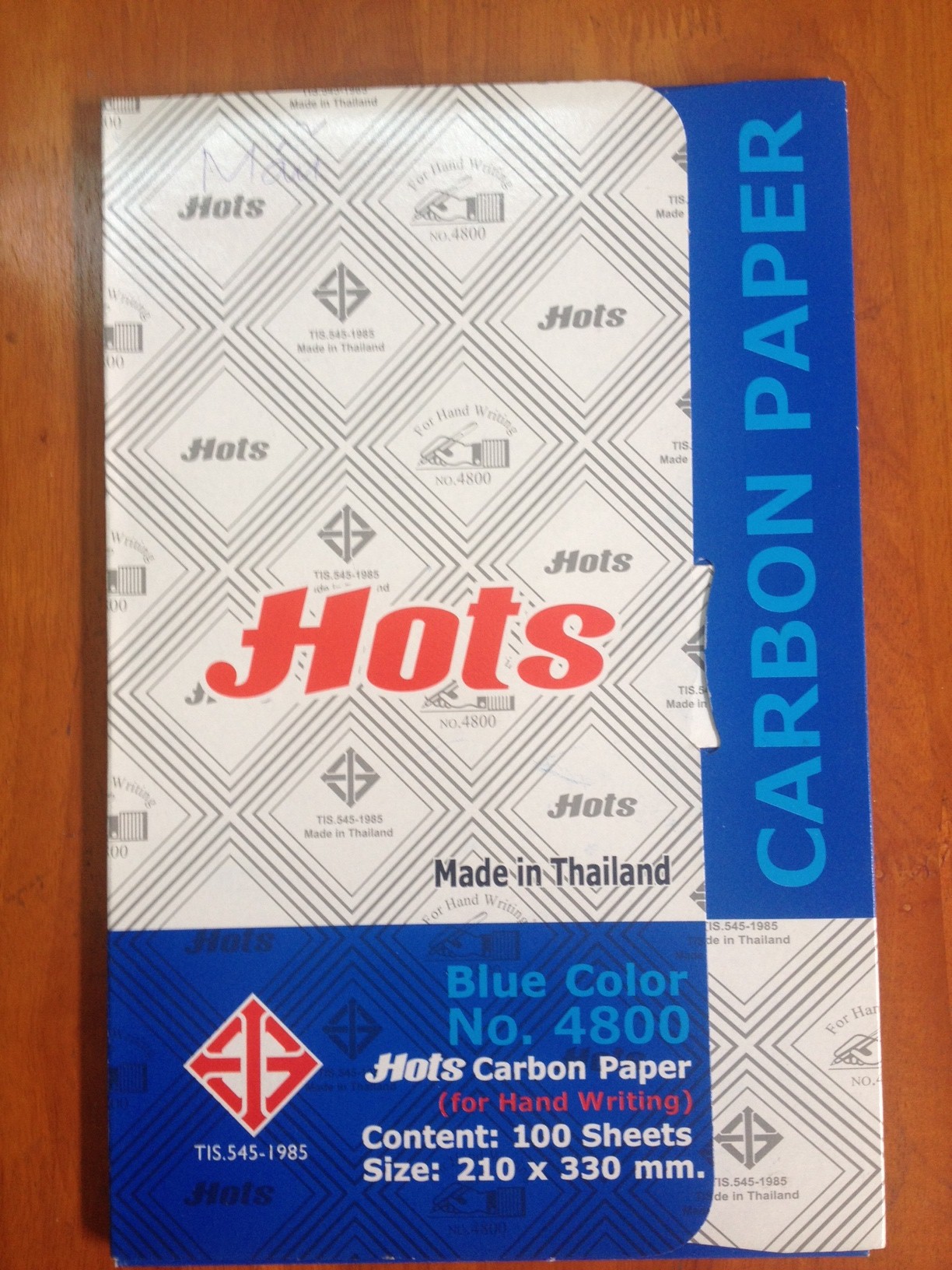 Giấy than hots - size a4 màu đen - made in thái lan