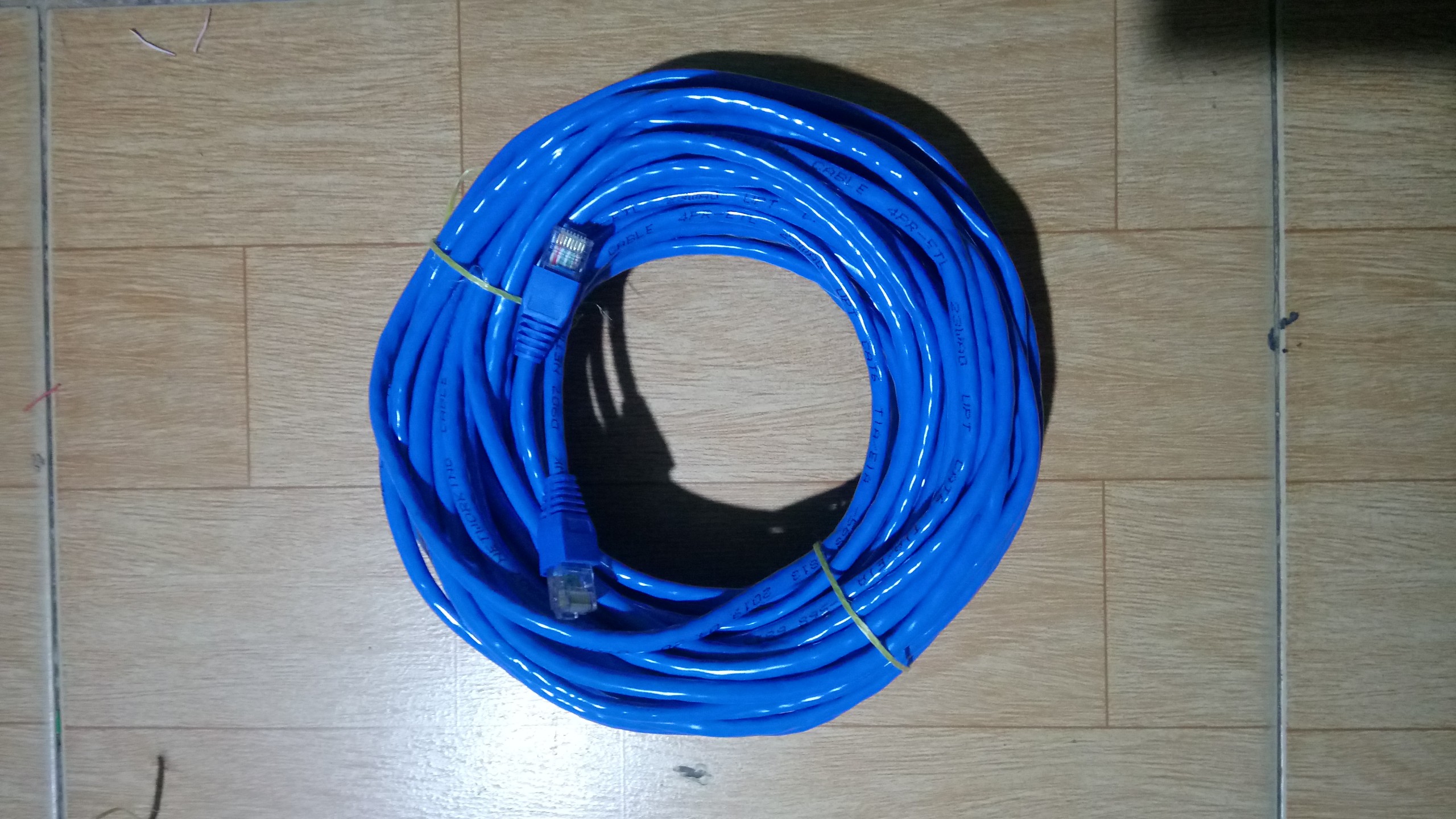 Dây mạng cat6 bấm sẵn 2 đầu 10m có đầu chụp