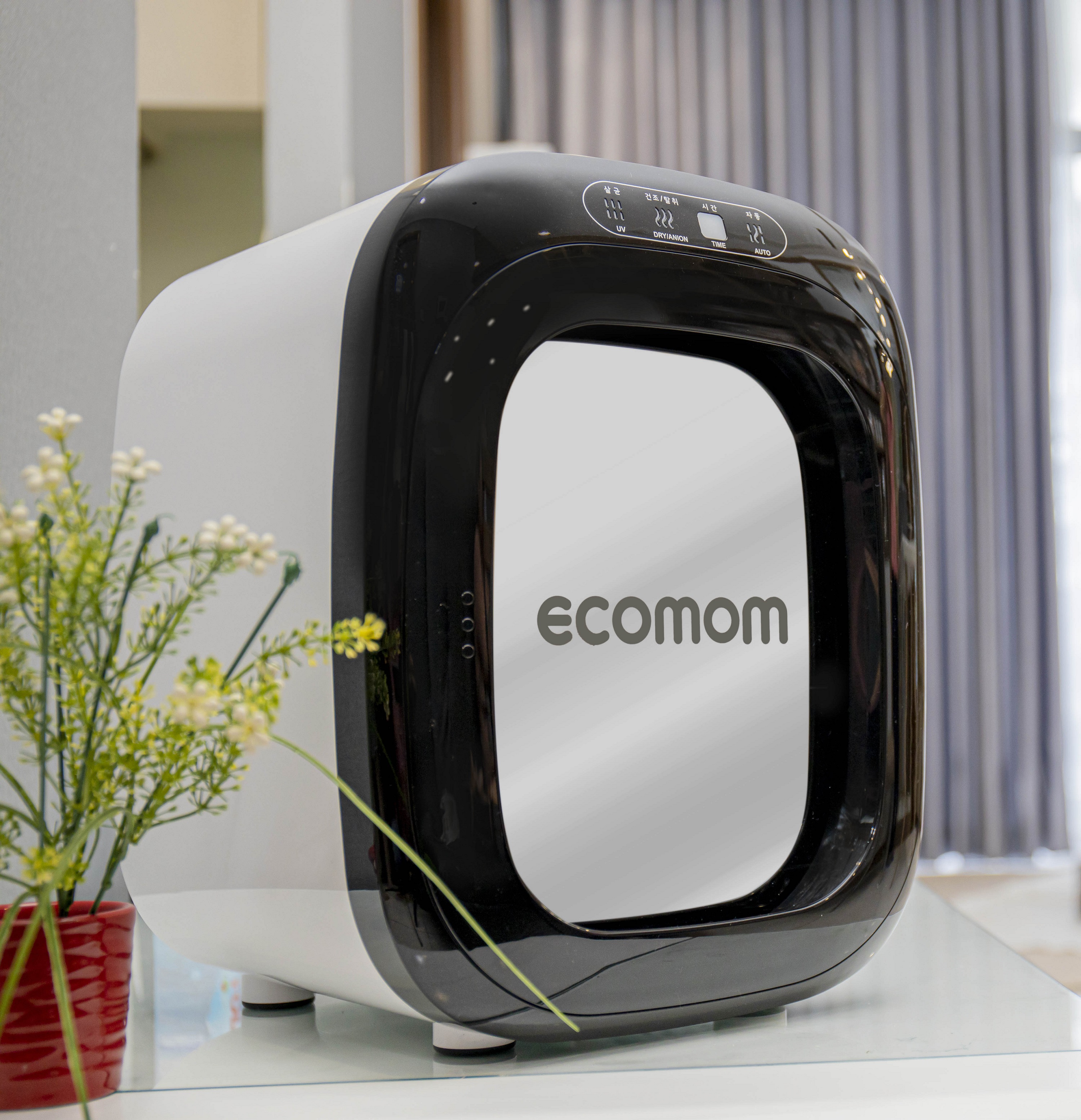 Máy tiệt trùng sấy khô cao cấp bằng tia UV Ecomom ECO-100 Pro nhập khẩu Hàn Quốc