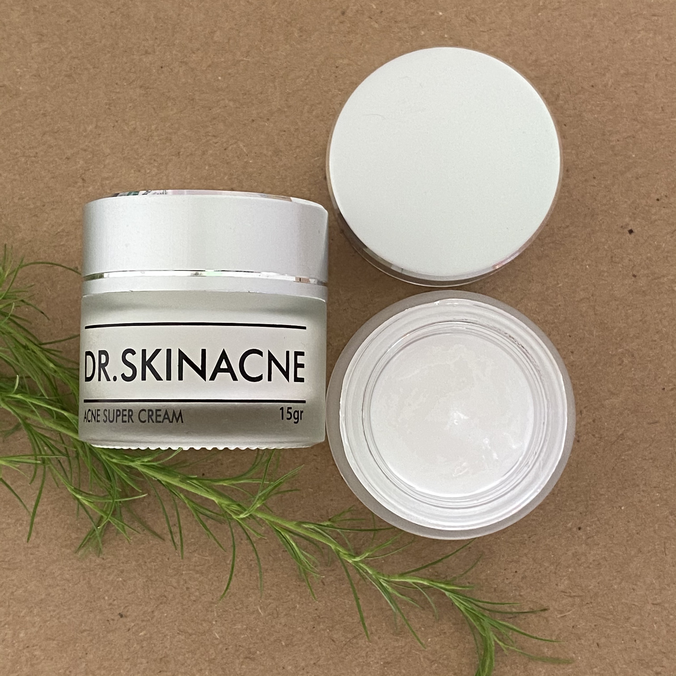 Kem dưỡng da ngừa mụn dr.skinacne chính hãng - có mã qr-code