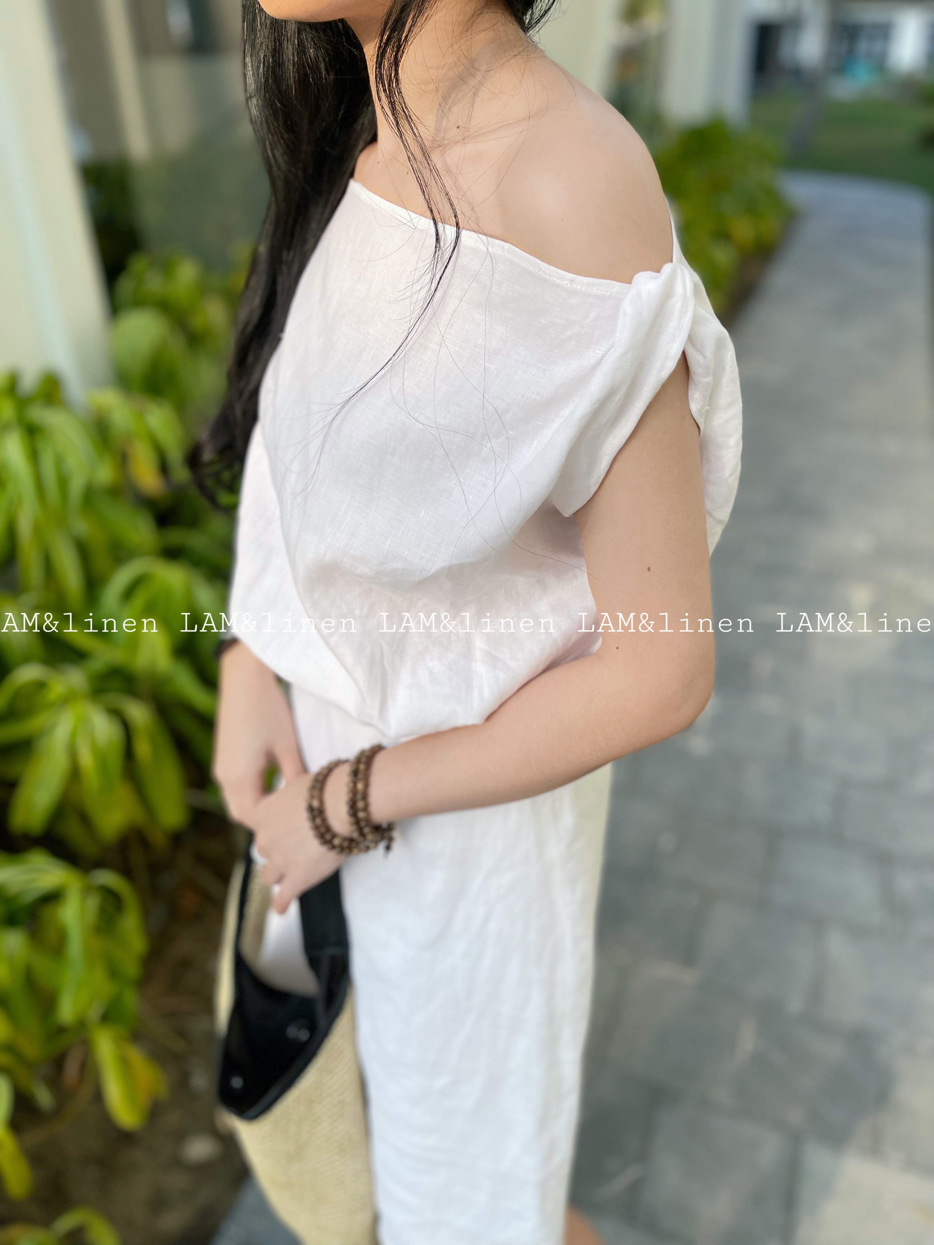 Váy Đầm lệch vai xoắn lạ mắt , có lót, chất liệu Linen Premium
