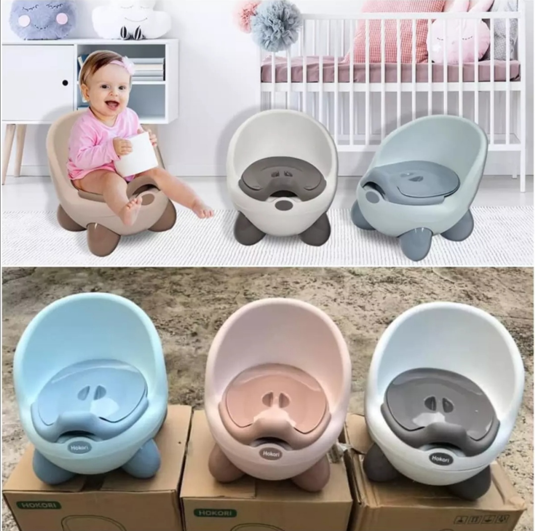 Ghế bô Hokori Baby có tựa lưng nhựa Việt Nhật. Bô đi vệ sinh cho bé cao cấp. Kích thước: 28x 28 x 29cm