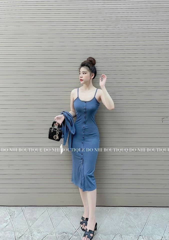 Mô tả sản phẩm Sét bộ nữ đi chơi cổ áo sơ mi tay dài, vải đủi cao cấp Sản phẩm này là tài sản cá nhân được bán bởi Nhà Bán Hàng Cá Nhân và không thuộc đối tượng phải chịu thuế GTGT. Do đó hóa đơn VAT không được cấp trong trường hợp này. Không khiến bạn c