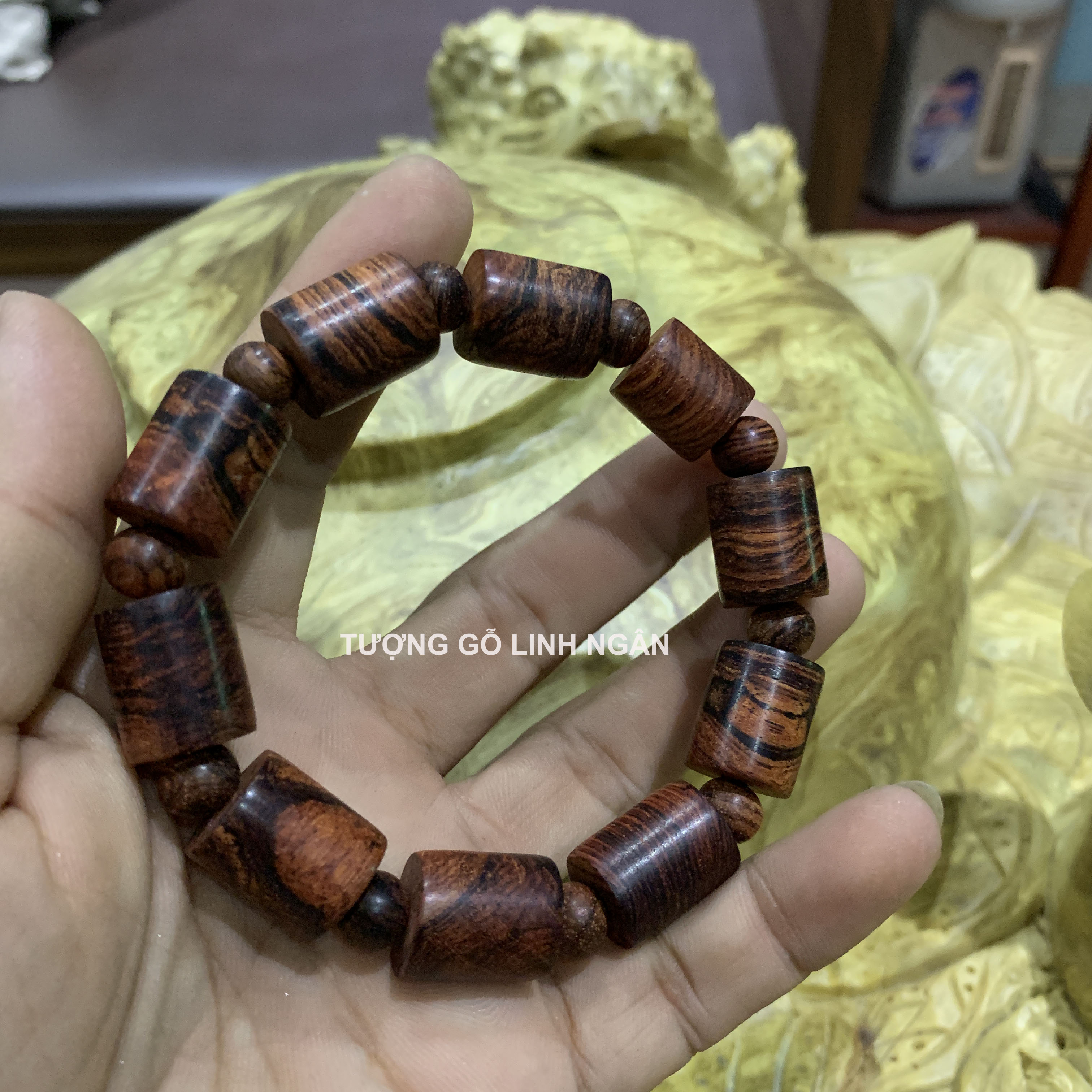 Vòng gỗ sưa 14 ly