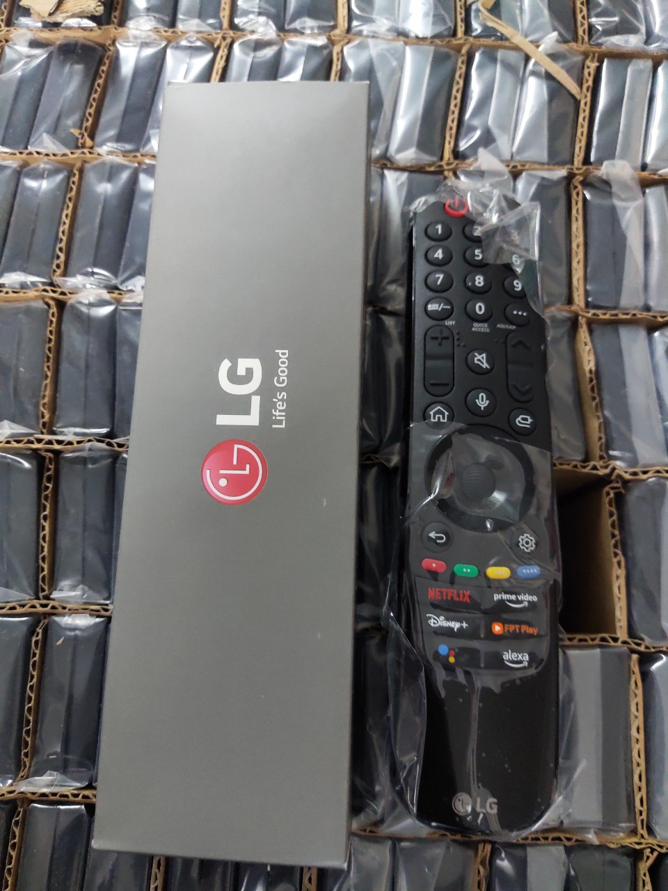 Điều khiển lg giong nói mr22ga, dùng tivi lg từ cuối 2017 đến 2022, remot lg- hàng cao cấp