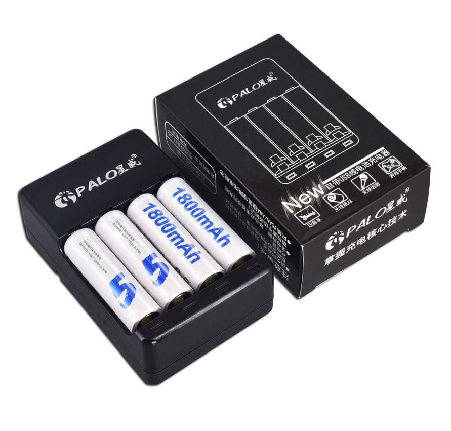 Bộ Sạc pin và 4 pin tiểu sạc lại Palo AA 1800mAh sạc tự ngắt khi đầy, có đèn báo đầy