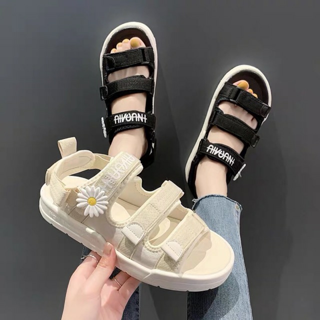 sandal nữ quai ngang , sandal học sinh , sandal đế bằng đính bông hoa cúc
