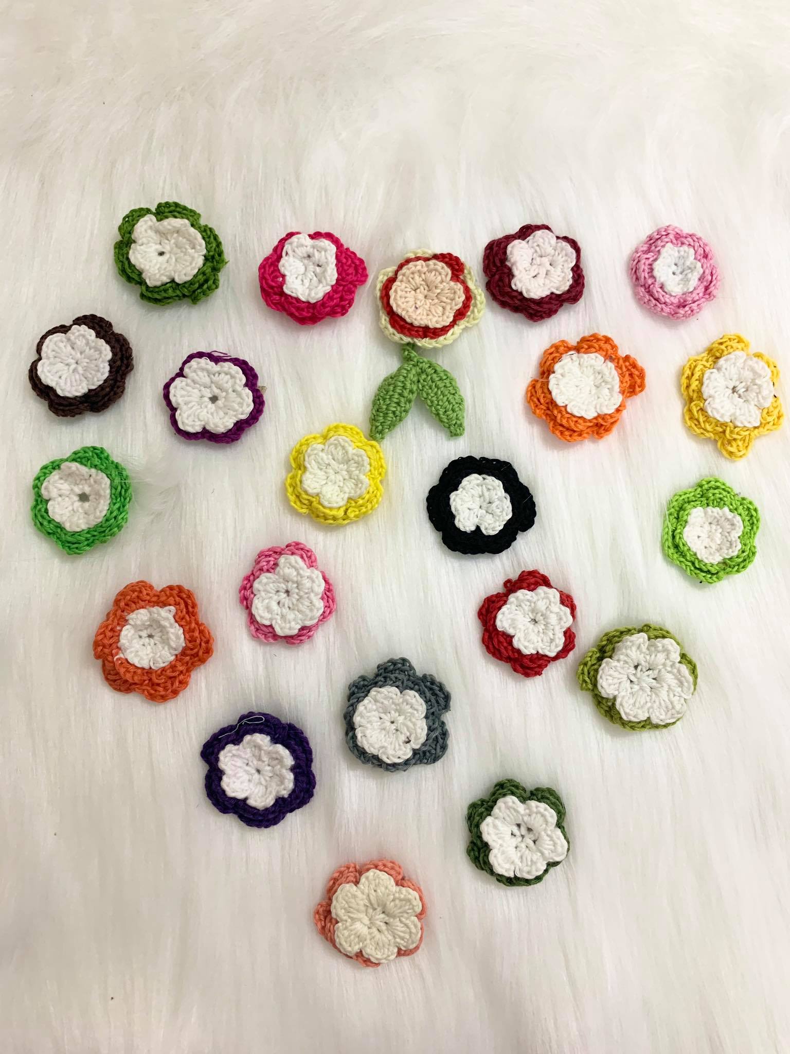 [Phụ liệu may giá rẻ] Set 5 Hoa len handmade phụ kiện làm đồ  handmade