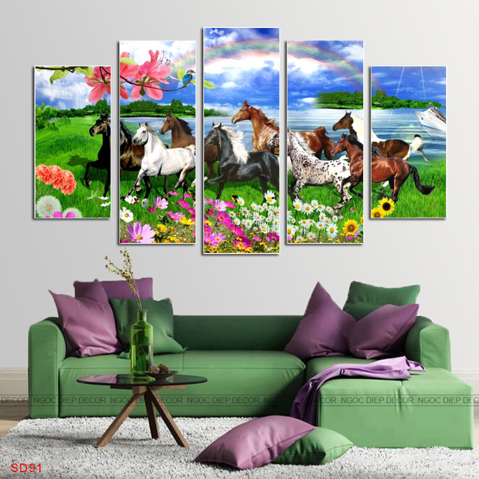 Tranh dán tường phòng khách Bát Mã Thảo Nguyên Xanh 3D, Tranh phong thủy, In UV chống bay màu