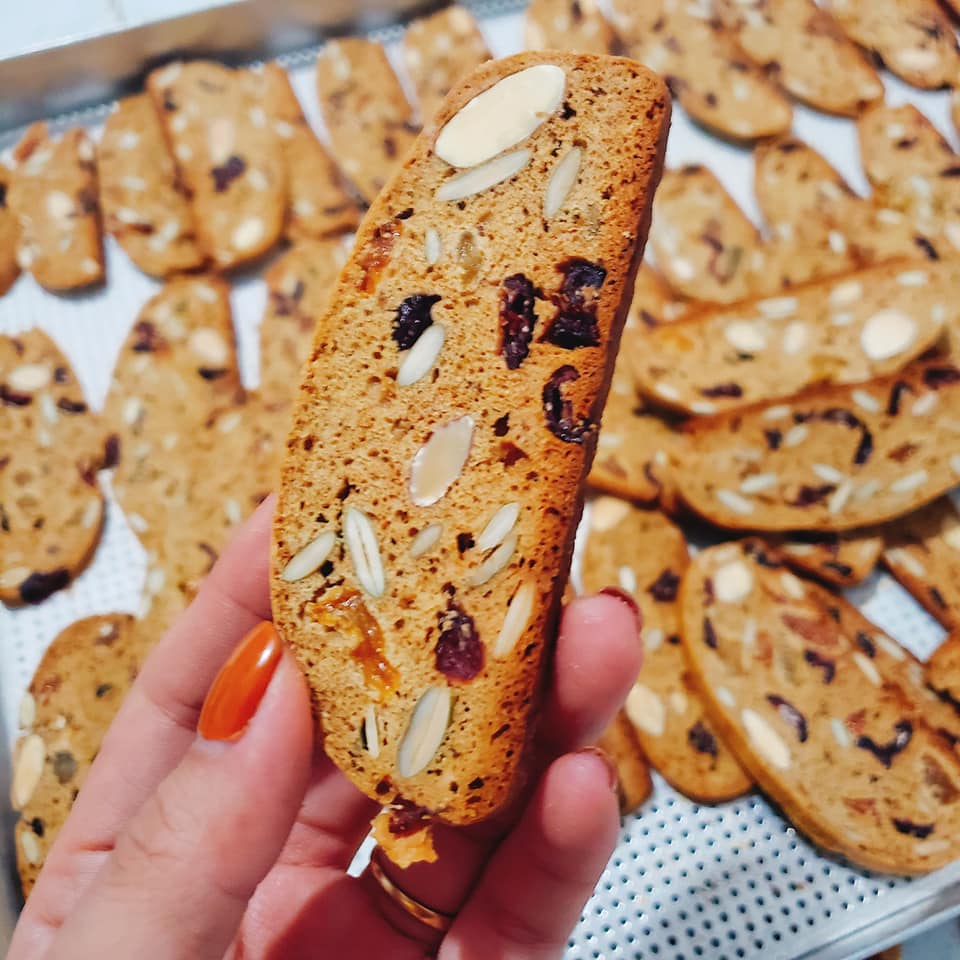 Bánh Biscotti nguyên cám (250g) (Bánh hạt), Bánh biscotti giảm cân không đường dành cho người ăn kiêng, tiểu đường, người tập Gym