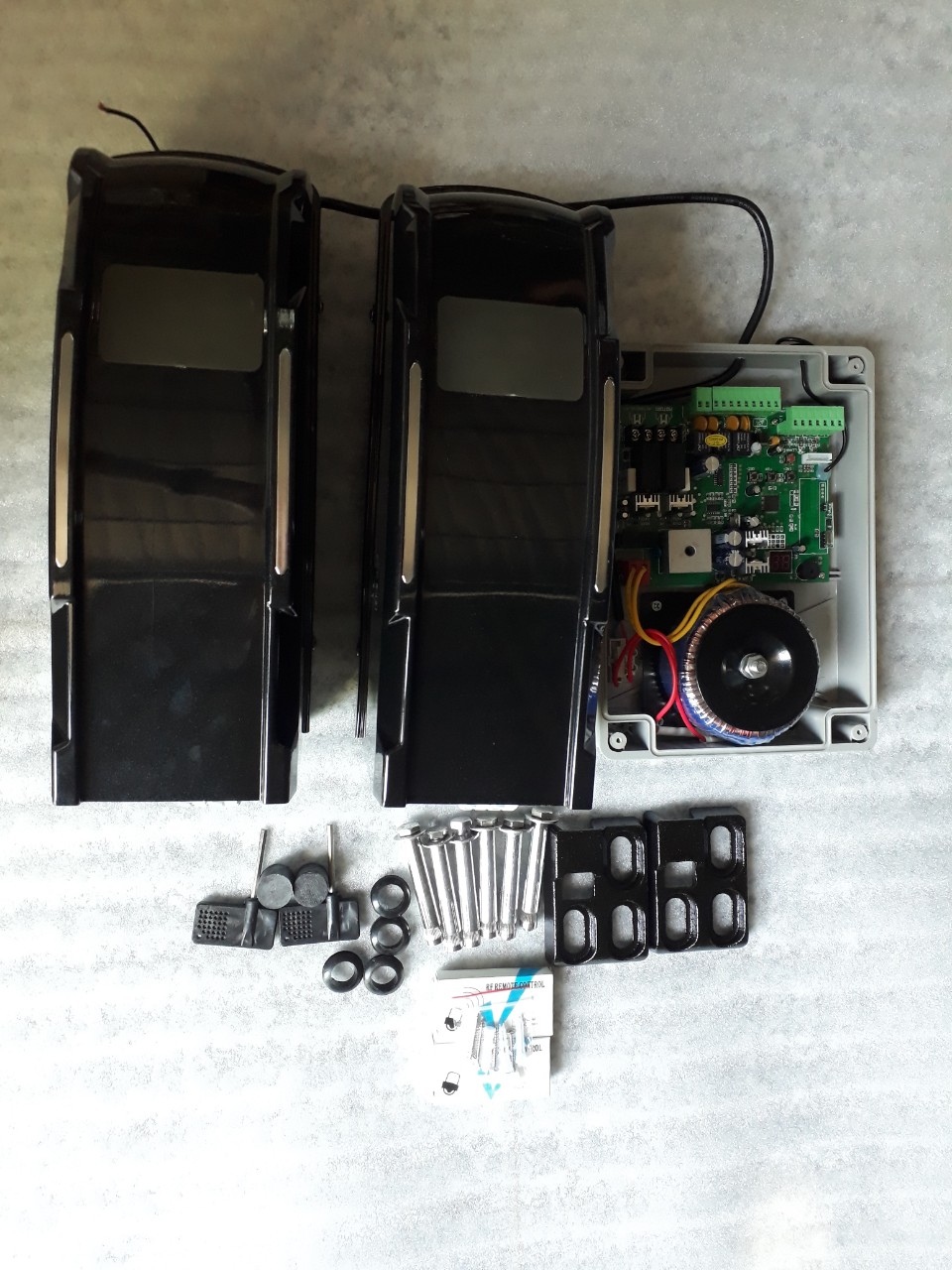 Mô tơ cổng swing gate motor pkm a01 800kg/ 2 cánh