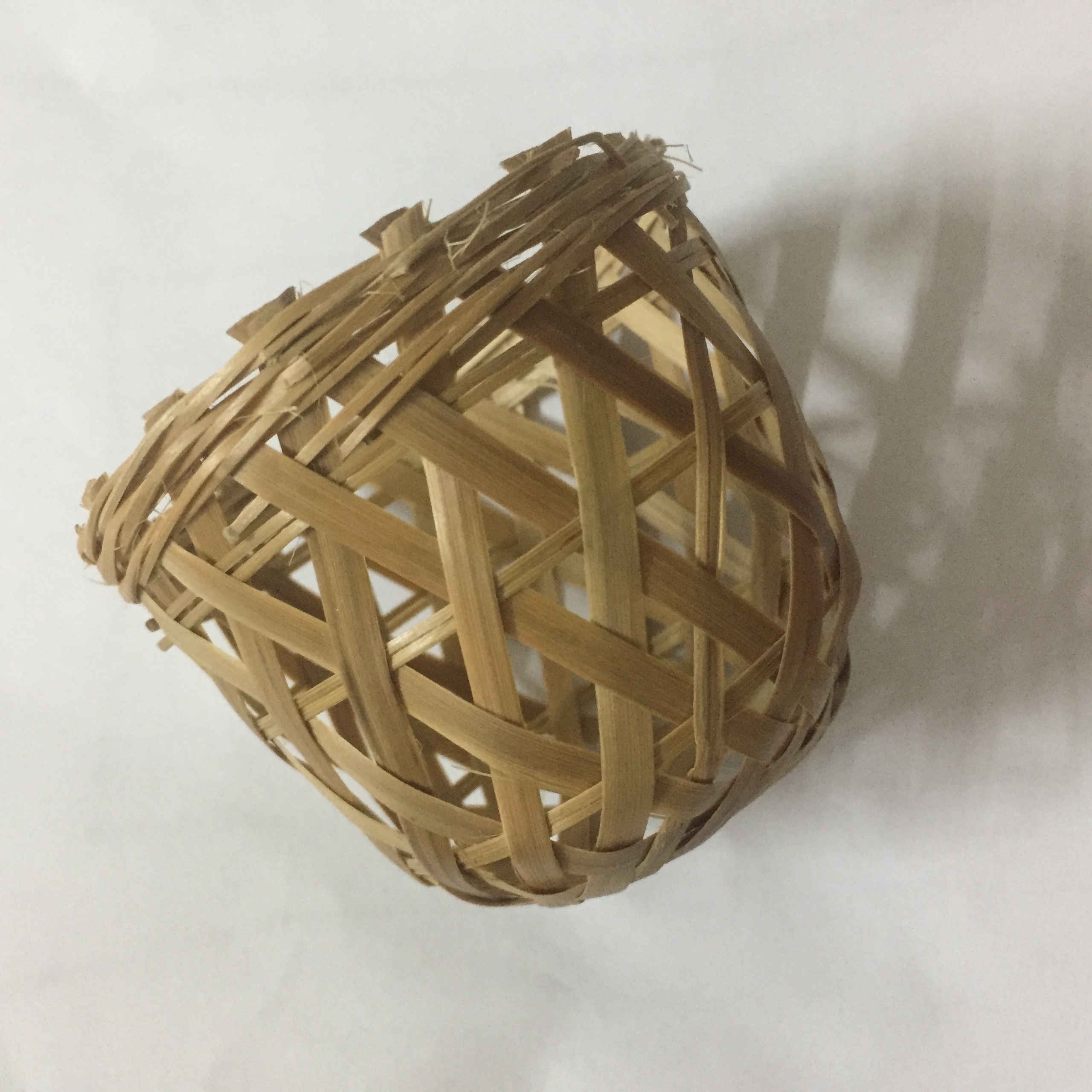 (Chọn món theo số trong ảnh) Giỏ tre nhỏ và các đồ mây tre trang trí trong lòng bàn tay 10-12cm trang trí decor nhà cửa, quán cafe, nhà hàng, khách sạn