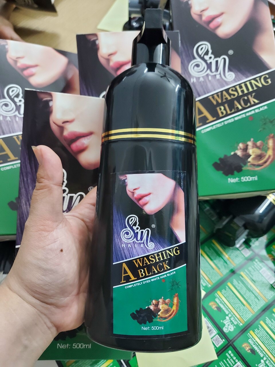 Dầu gội phủ bạc nhân sâm sin hair nhật bản loại 500ml