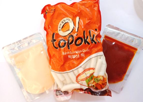 500g bánh gạo hàn quốc kèm 100g sốt và 100g bột phô mai