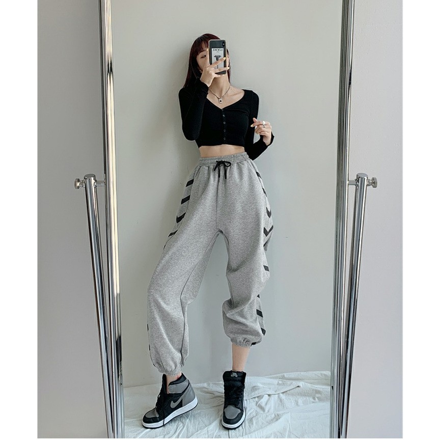 Quần jogger nữ chất vải xleo dày dặn co giãn 4 chiều from dáng carrot fit phong các trẻ trung năng động