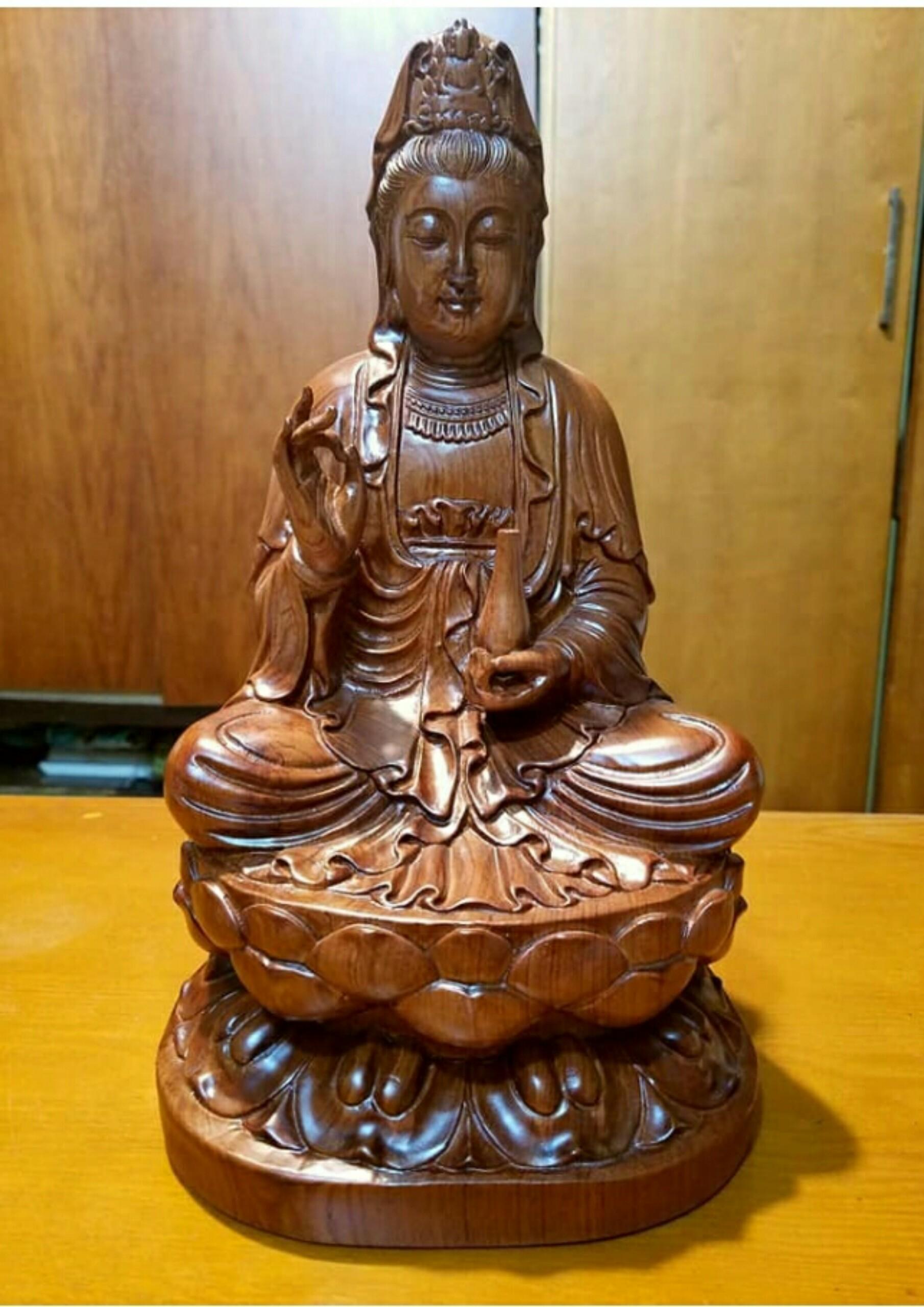 TƯỢNG PHẬT BÀ QUAN ÂM NGỒI THIỀN GỖ HƯƠNG KT CAO 30CM X NGANG 16CM X SÂU 16CM