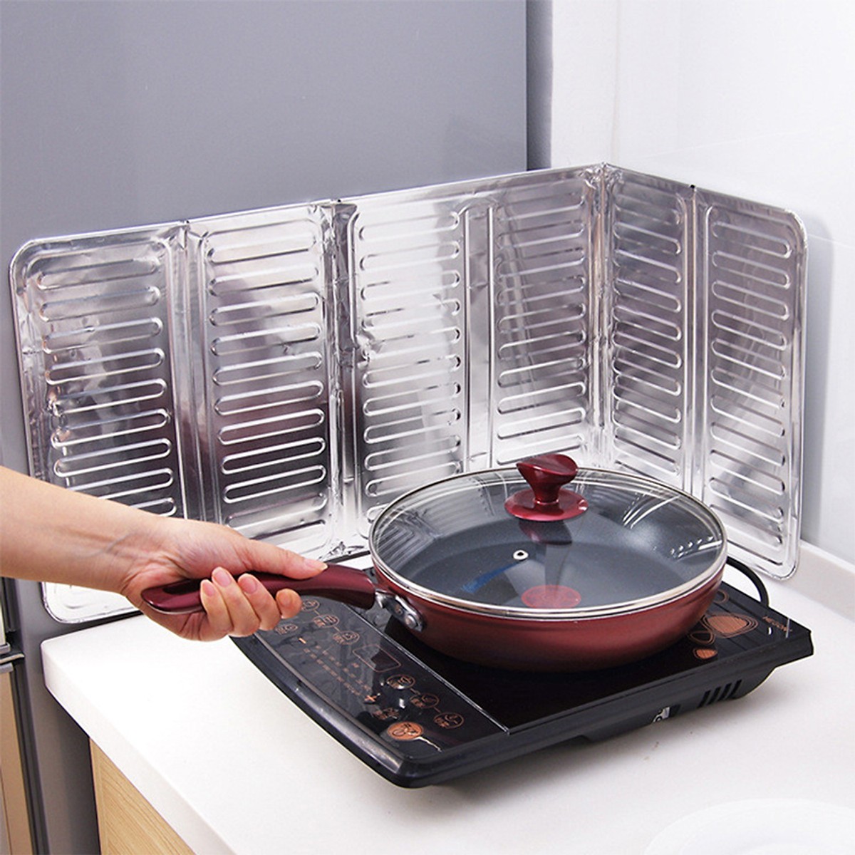 TẤM CHẮN DẦU MỠ CHO NHÀ BẾP TIỆN DỤNG, Tấm chắn dầu mỡ cách nhiệt dùng trong nhà bếp , Tấm chắn bếp chống dầu mỡ bảo vệ tường, Vách Ngăn Tấm Chắn Chống Văng Dầu Mỡ Inox Giữ Gìn Vệ Sinh Căn Bếp Của Bạn