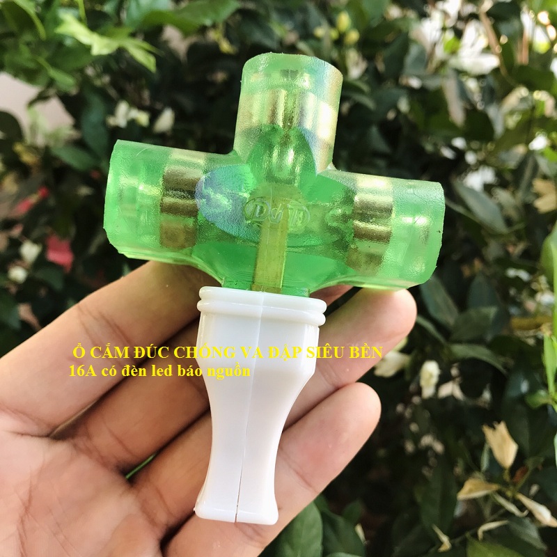 ổ cắm điện không dây 16A  Chân đồng, Vỏ đúc chống cháy chống bể hình người cầm chắc