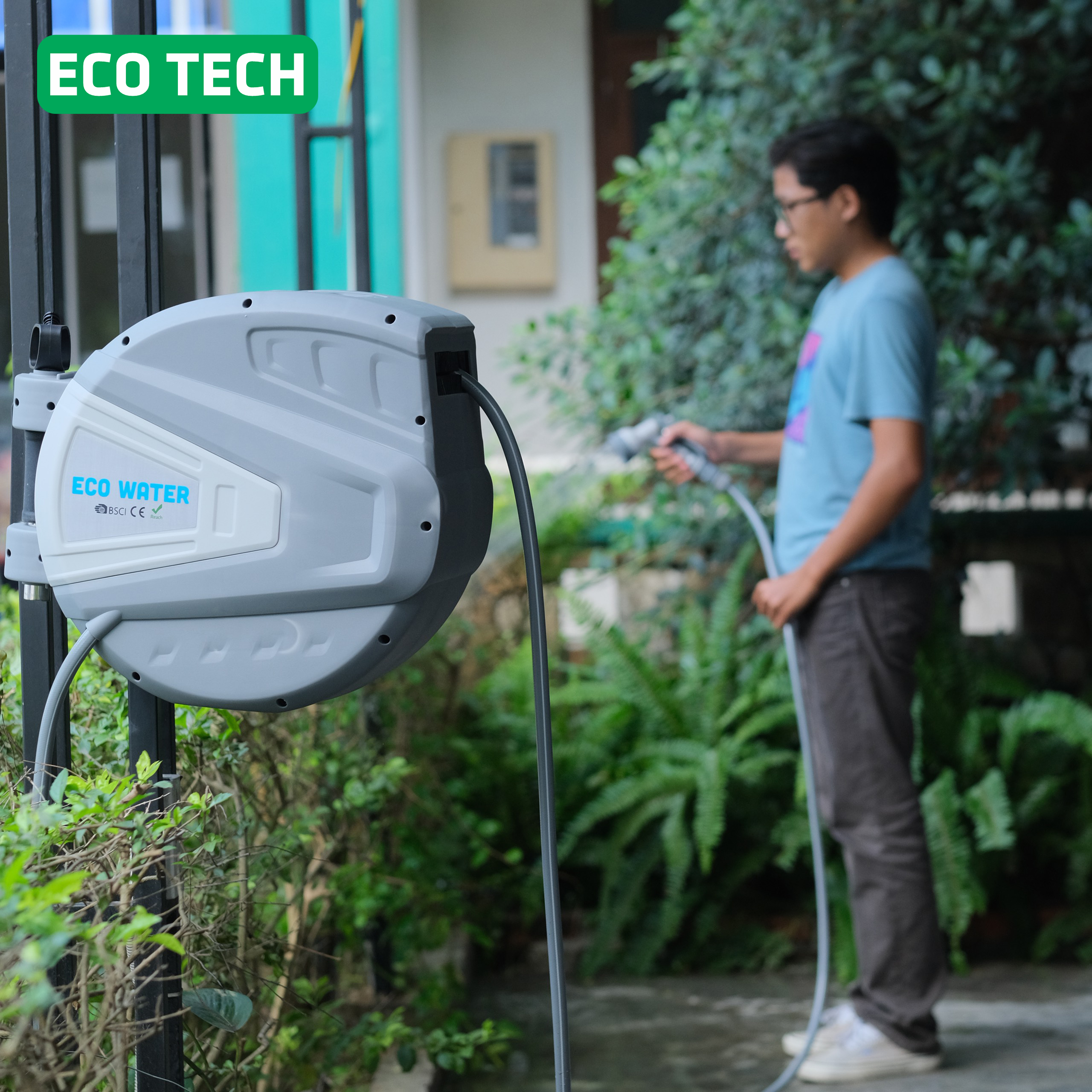 Bộ vòi tưới cây tự cuốn ECO WATER Hose Reel 20M & 30M. Thiết kế cải tiến thẩm mỹ và Vào dây chậm chống rối tặng đầu phun 9 kiểu