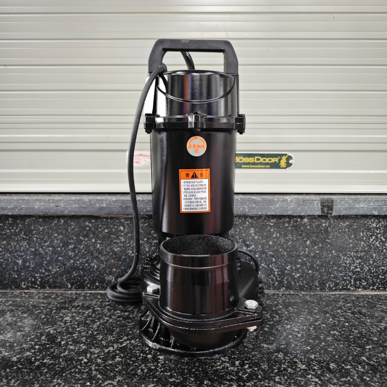 MÁY BƠM CHÌM BƠM TÕM 2.2KW ỐNG RA F100 (3HP)