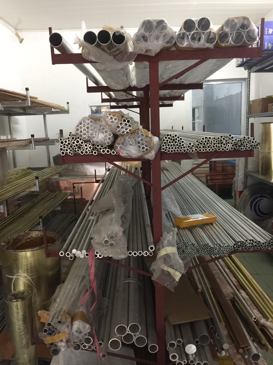 Ống nhôm phi 34 dày 1.5mm (cắt 50cm/đoạn)