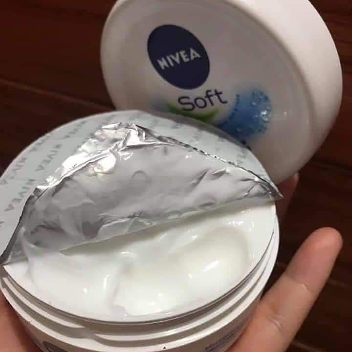 Kem dưỡng Nivea  Soft Nga 200ml