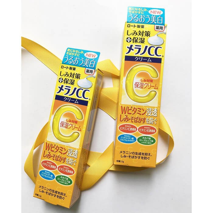 Kem melano cc moisture cream dưỡng ẩm trắng da, mờ thâm nám 23g - japan