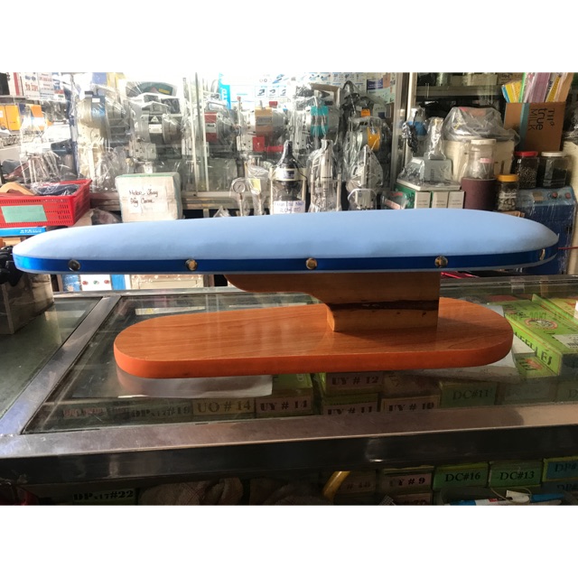 Ngựa ủi quần áo