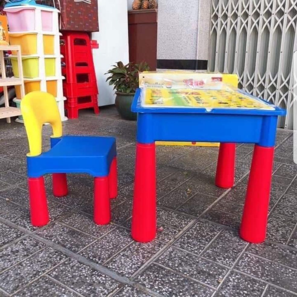 bàn ghế Similac cho bé