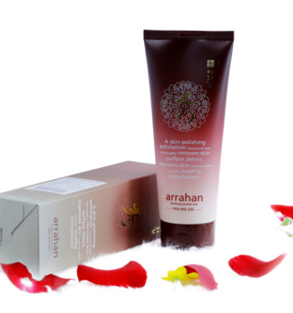 Gel tẩy tế bào chết nhân sâm arahan