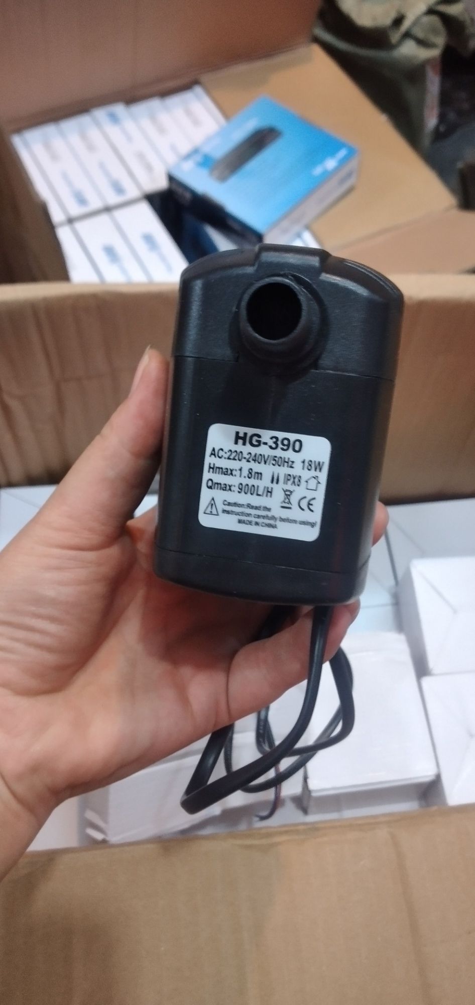 Máy bơm nước quạt điều hòa bể cá hay quạt hơi nước quạt đá 18W