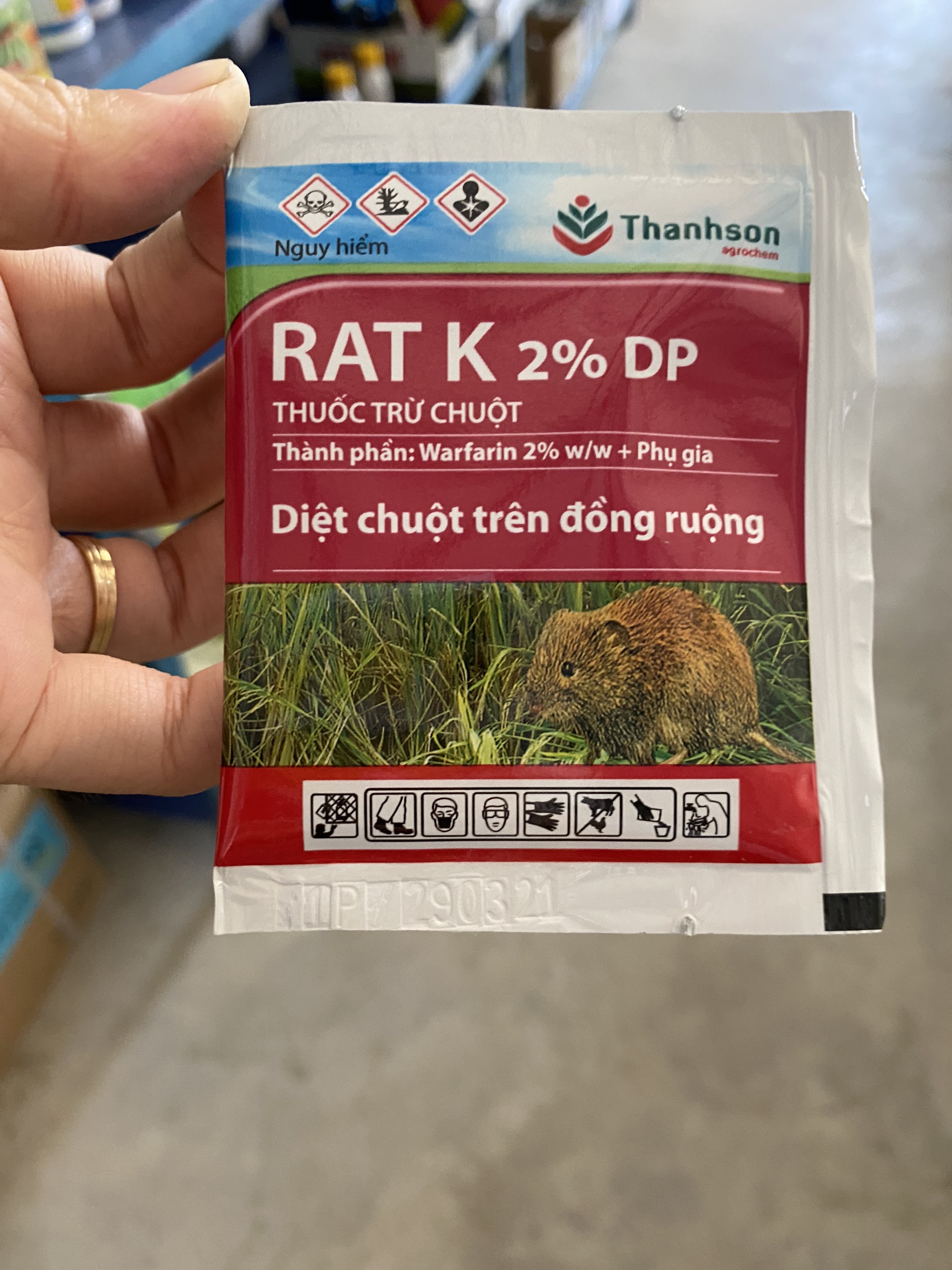 2 gói thuốc diệt chuột rat k 2% dp