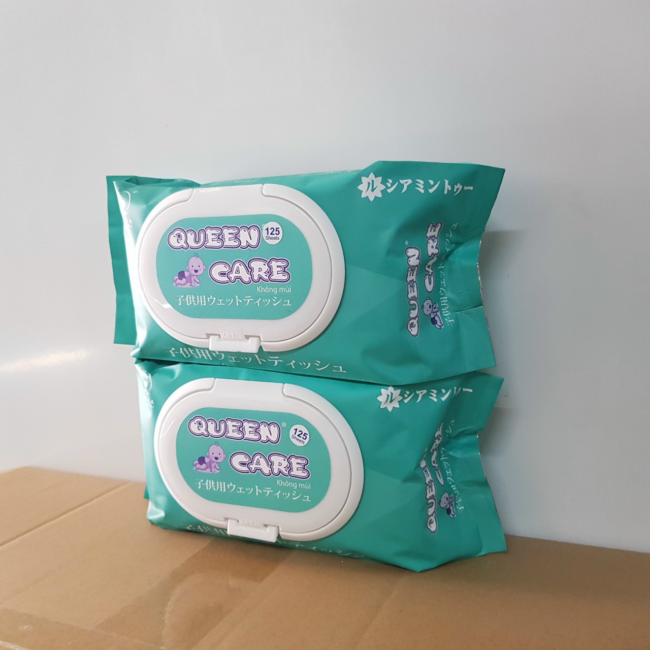 Gói khăn giấy không mùi queen care 125 tờ