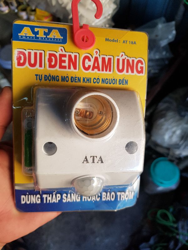 Đui đèn cảm ứng hồng ngoại ATA AT18A - AT18A