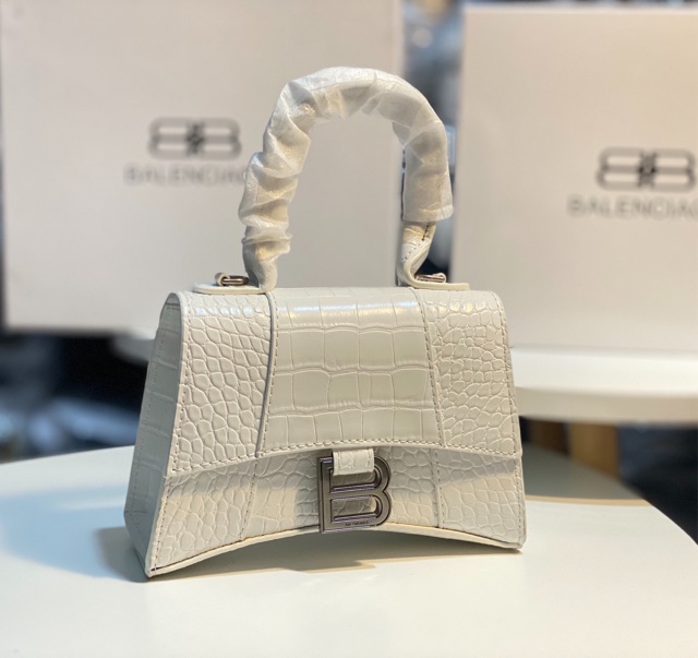 Túi balen size 20-22 fullbox có quai xách