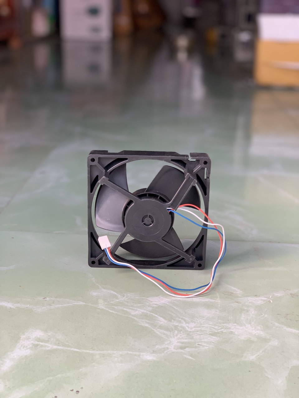Quạt tủ lạnh hitachi 3 dây 12.5x12.5