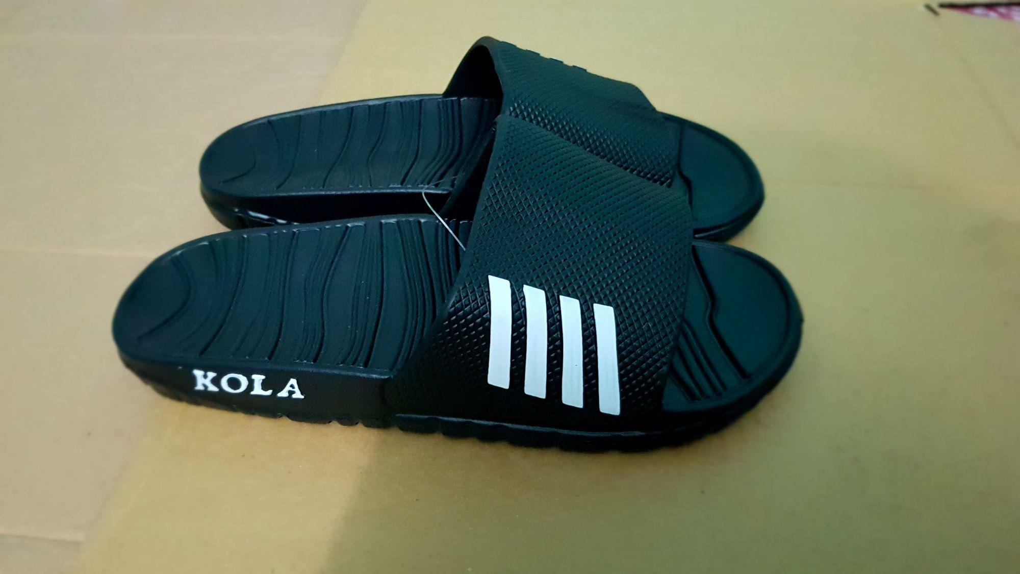 Dép đúc Thái nam KOLA, Siêu nhẹ Siêu bền chắc, 100% ảnh chụp thật. Nhiều màu sắc ngẫu nhiên size 38-