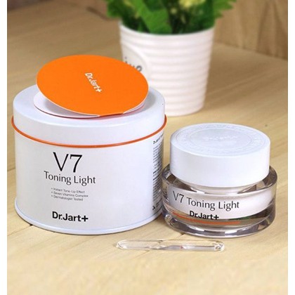 Kem dưỡng da V7 hộp thiếc 50ml